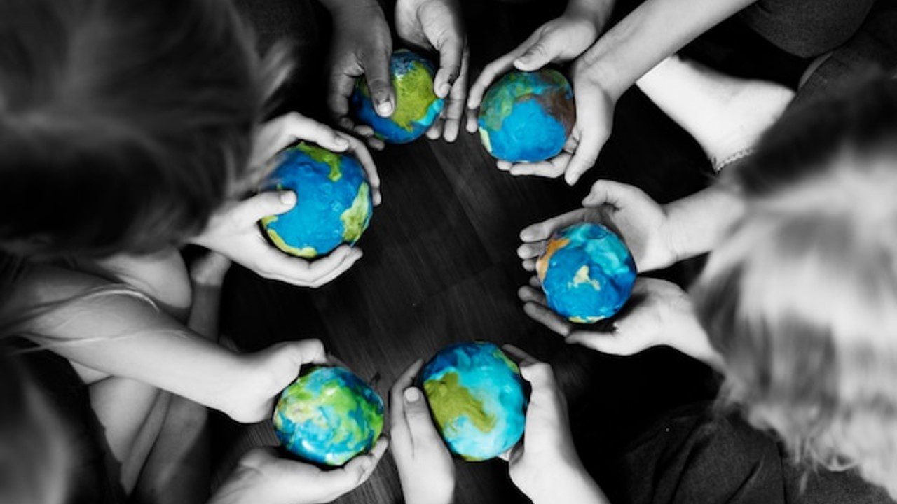 Solo el amor es digno fe