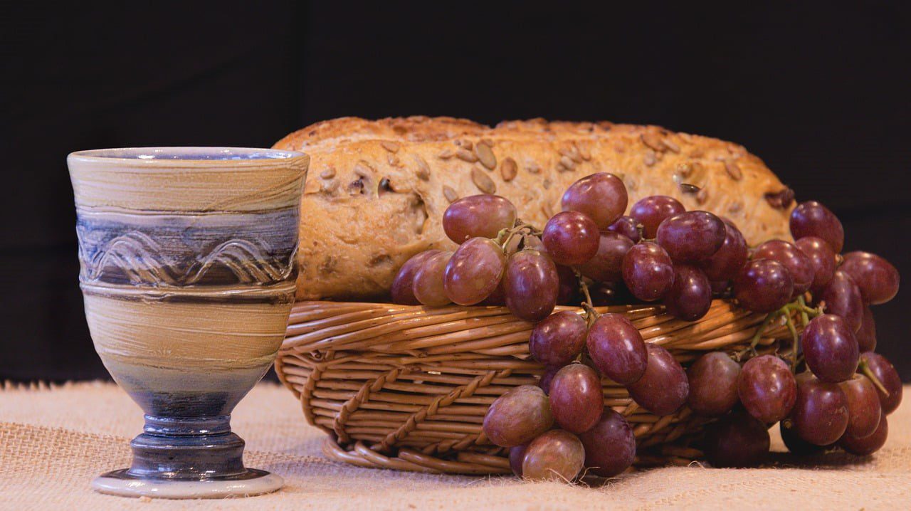 Invitados a comer el cuerpo y a beber la sangre