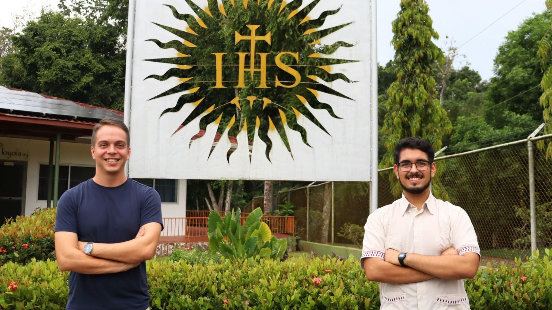 Gonzalo y José Miguel se incorporan a la Compañía de Jesús