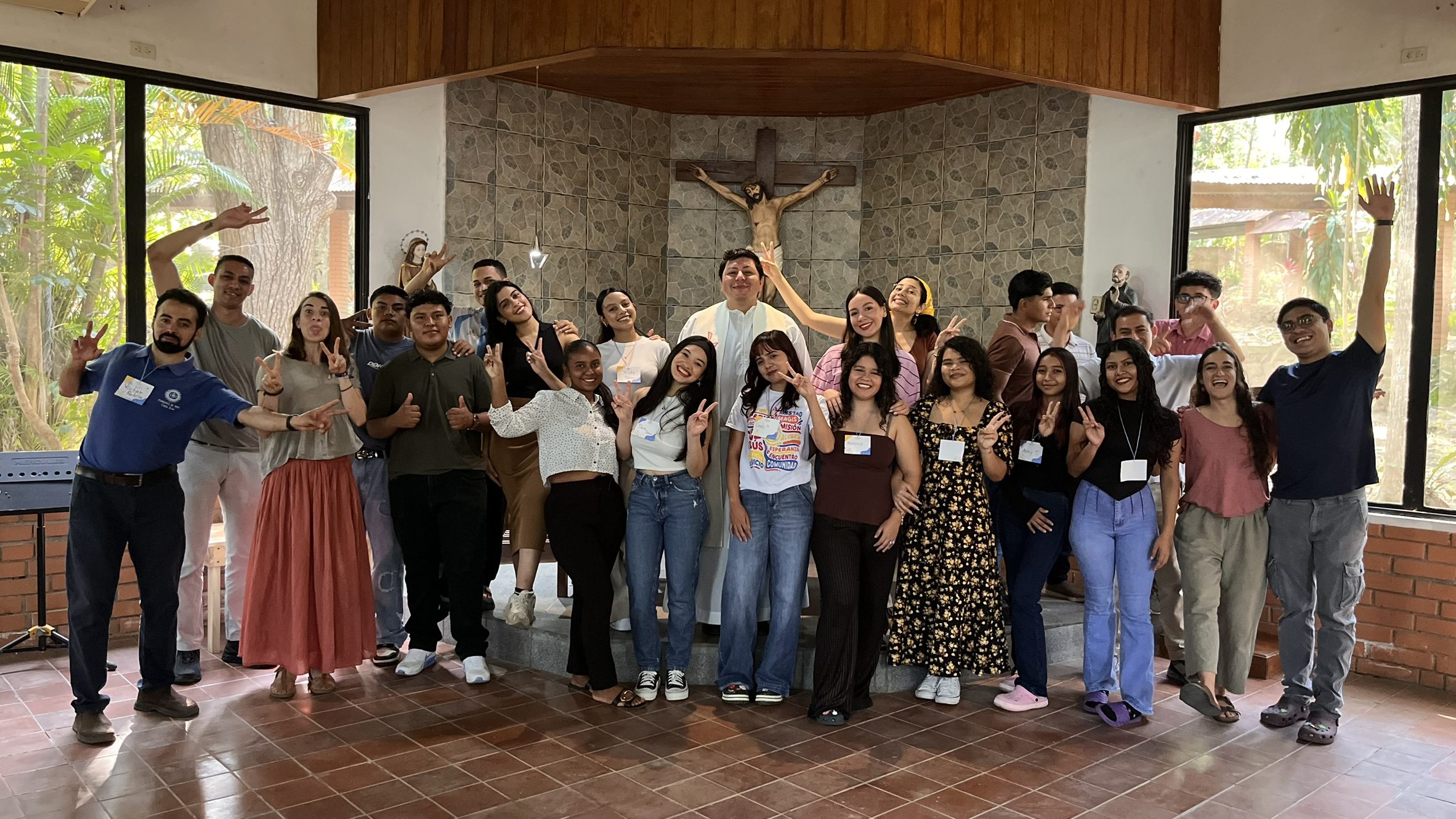 Revisar la vida desde el amor de Dios: jóvenes de la RJI Honduras concluyen Ejercicios Espirituales